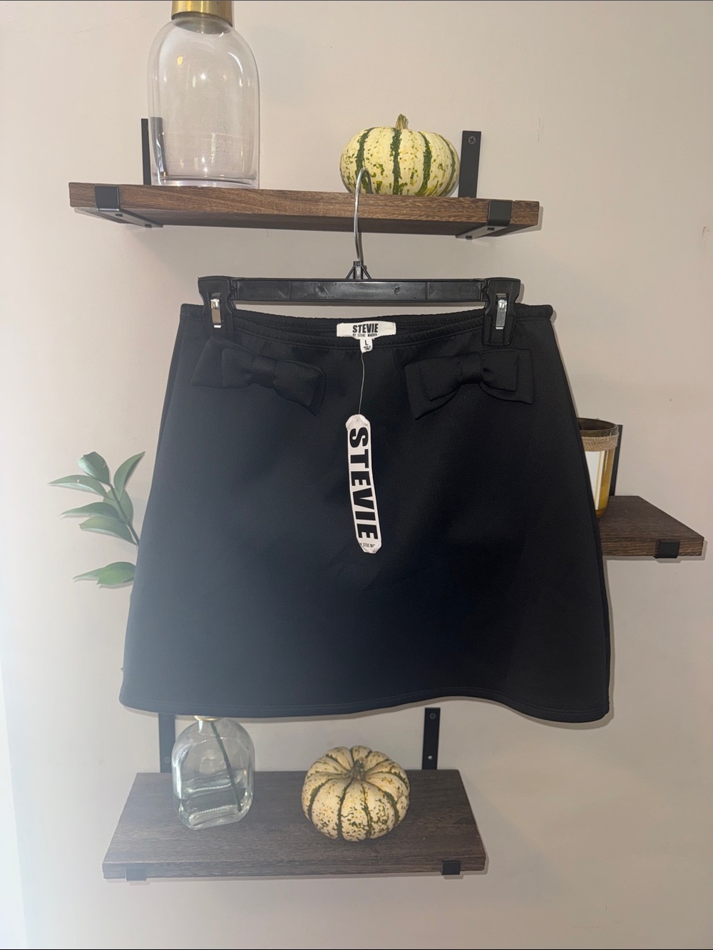 NWT! Stevie by: Steve Madden Black A-Line Bow Detail Skirt Size Large